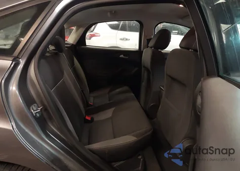 2013 Ford Focus Se from USA, damaged, VIN 1FADP3F21DL330019